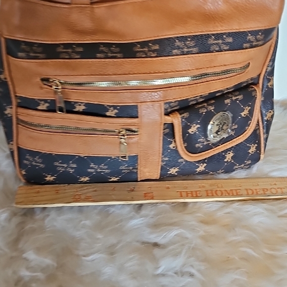 NWoT Beverly Hills Polo Club shoulder bag many compartments zipper closures - Picture 11 of 16